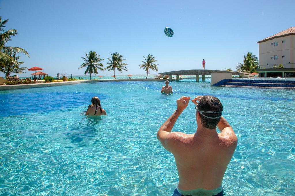 Grand Caribe Belize Hotell San Pedro  Exteriör bild