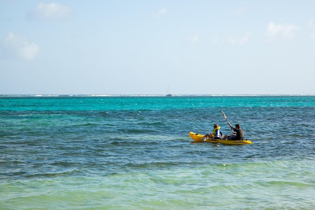 Grand Caribe Belize Hotell San Pedro  Exteriör bild