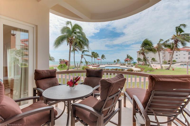 Grand Caribe Belize Hotell San Pedro  Exteriör bild